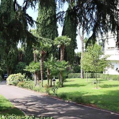 Monika Holiday 315 Magic Lake Garda  Exterior foto